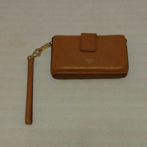 Women Fossil Wristlet